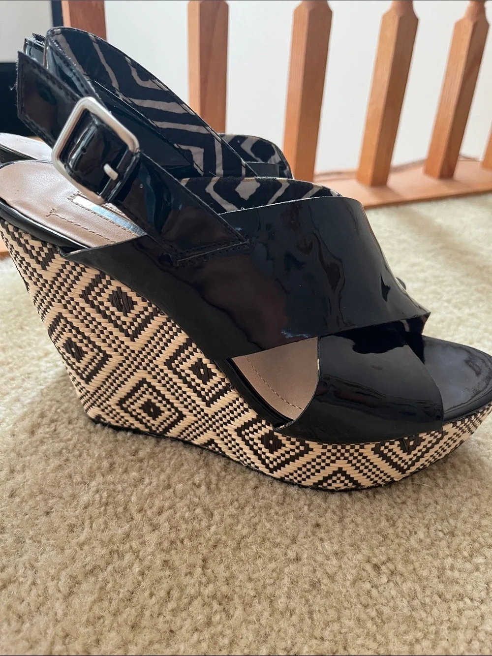 BCBGeneration Patent Black Wedge Sandals with Patterned Straw Platform